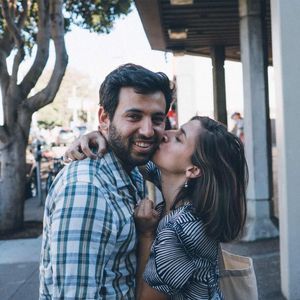 Meet your Posher, Noam